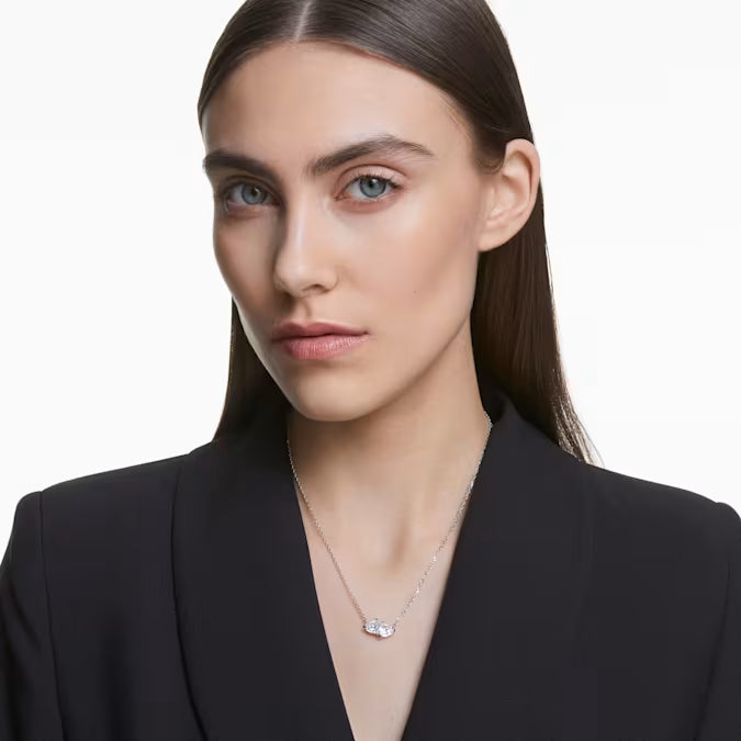 The Lumière Heart Solitaire Necklace